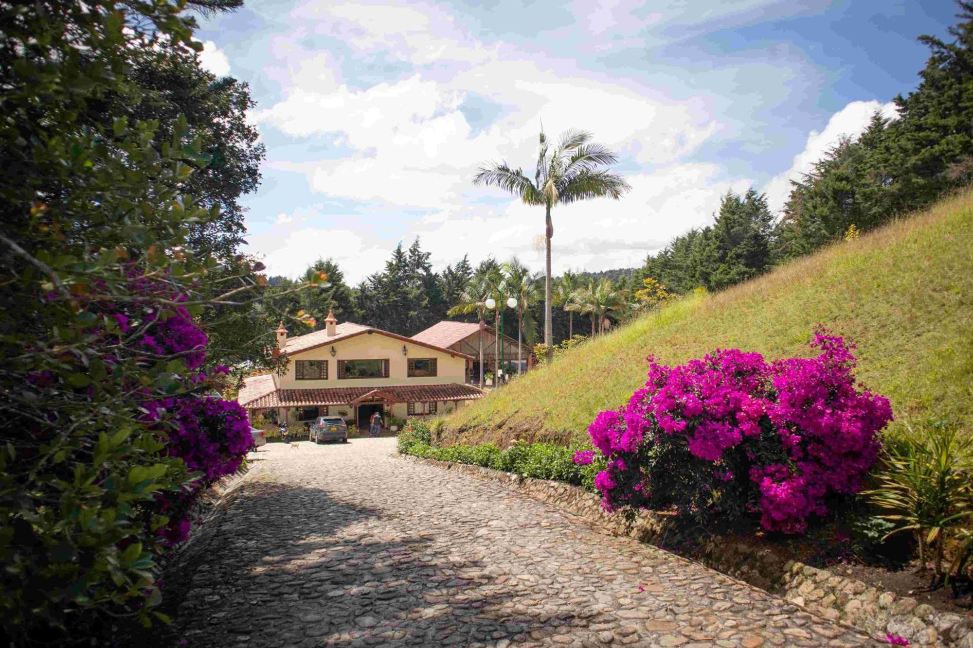 Autenthico Sajonia Hotel Aeropuerto Rionegro Exteriér fotografie